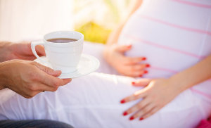 Можно ли чай с малиной при беременности